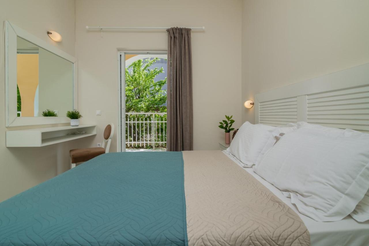 Sunset Apartments Planos Exterior foto